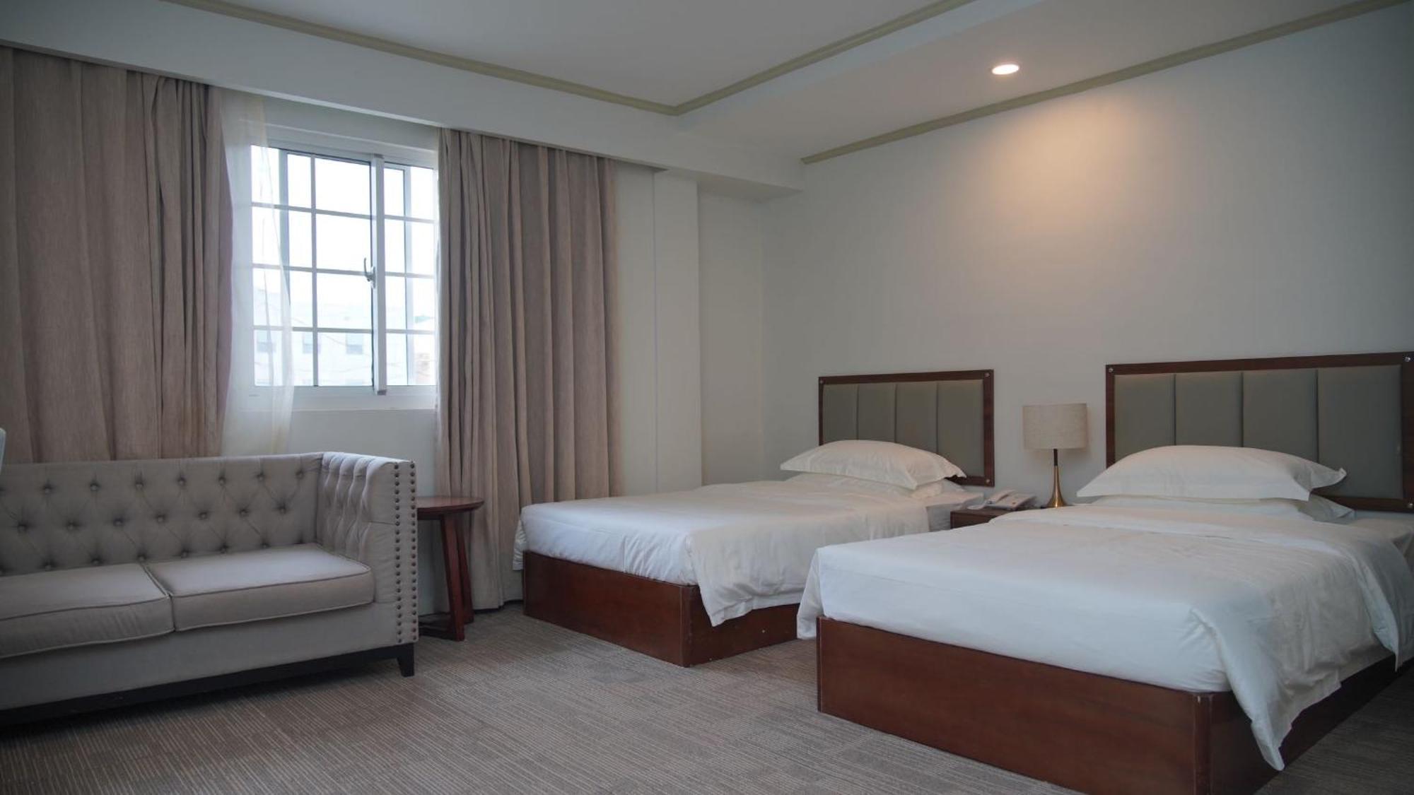 Water Bay Hotel Saipan Garapan Kültér fotó